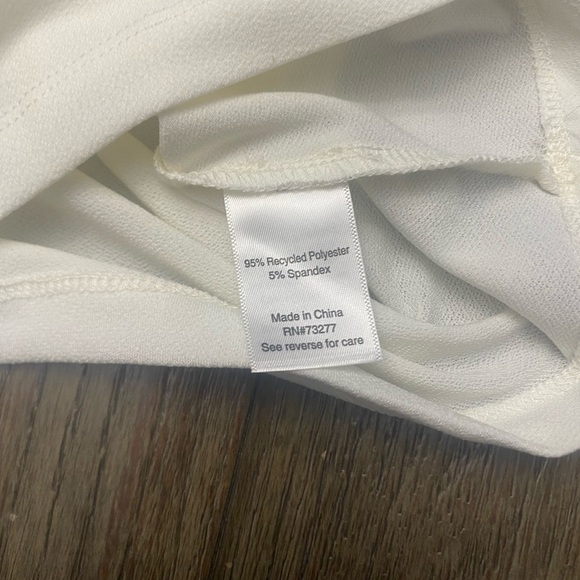 SO Goods For Life XS Flutter Short Sleeves Shear Top With Front Cutout - Picture 2 of 4